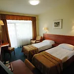 بينسزور فندق 3*