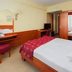 Benczur Hotel 3*
