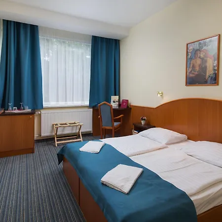 Hotel Benczur