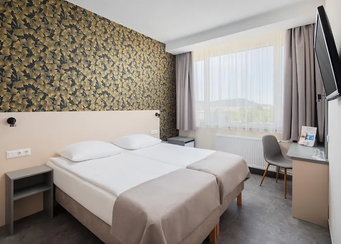Hotel Benczur 3*