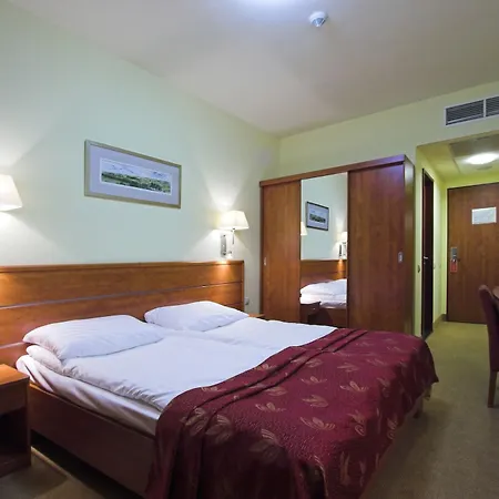 Benczur Hotel 3*